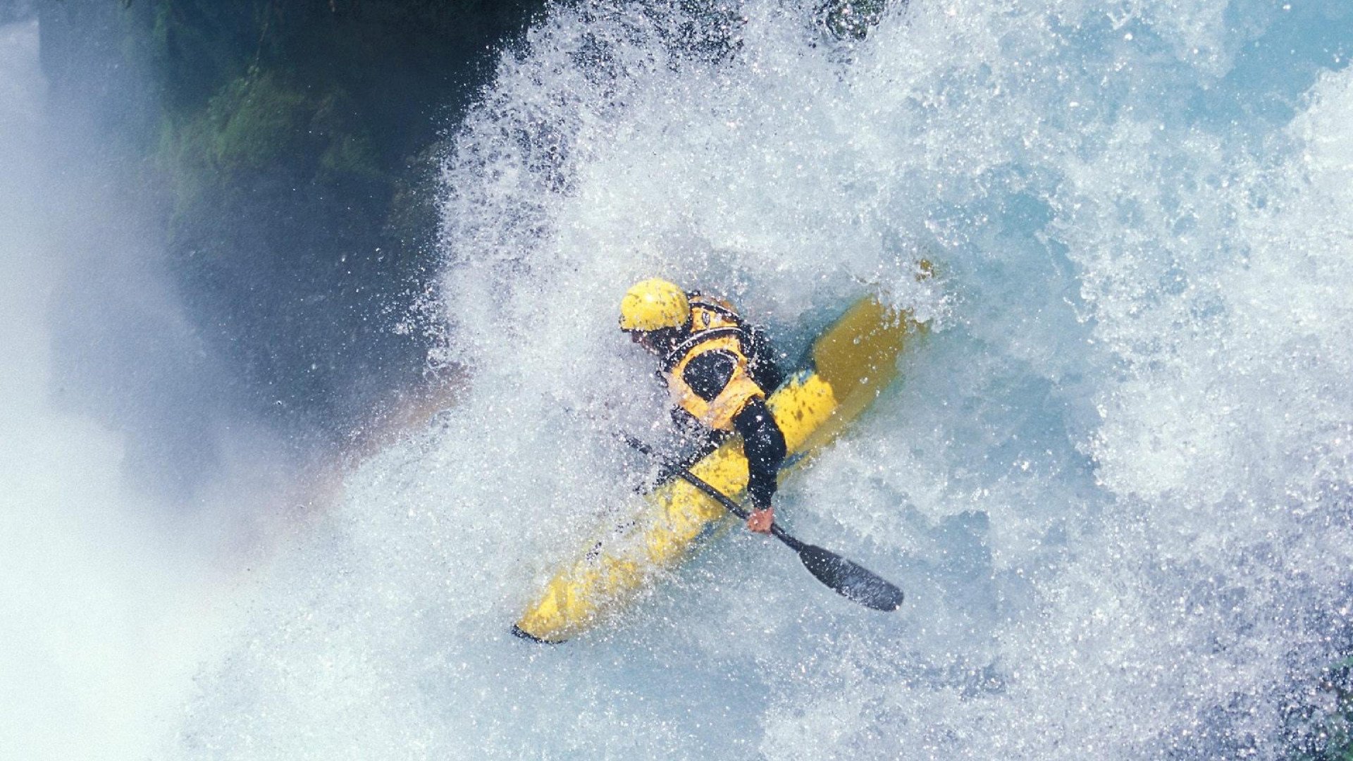 自由泳中程波兰节奏明快,自由泳出发技术