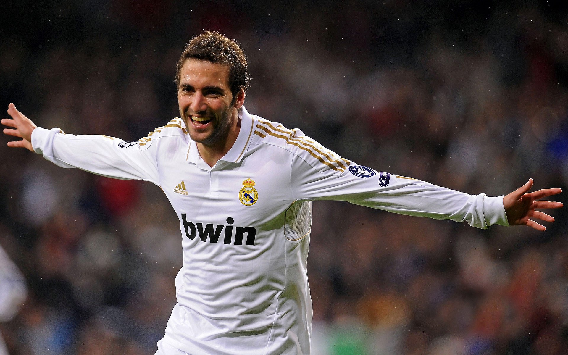 男子混合泳荷兰全能型选手引关注，男子混合泳破纪录夺金